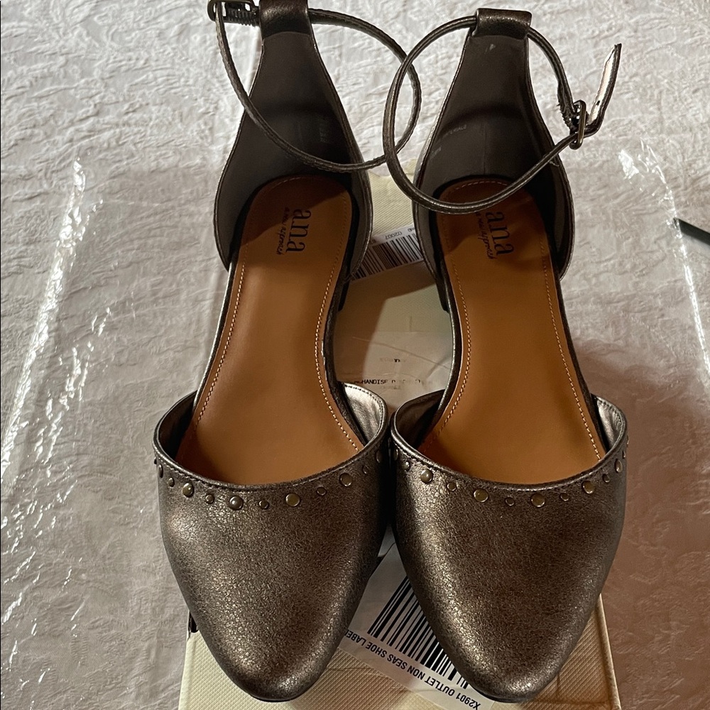 a.n.a Metallic Pewter Pointed-Toe Ankle-Strap Flats Sz 9.5 NWOT in box